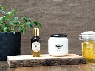 Focus Propolis Honey: Propolis essence Skinfood