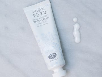 Whamisa Water Cream Natto Gum