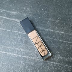 Nars Natural Radiant Longwear Foundation