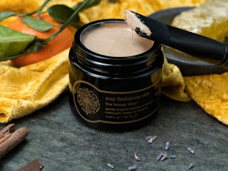 Review: May Lindstrom The Honey Mud