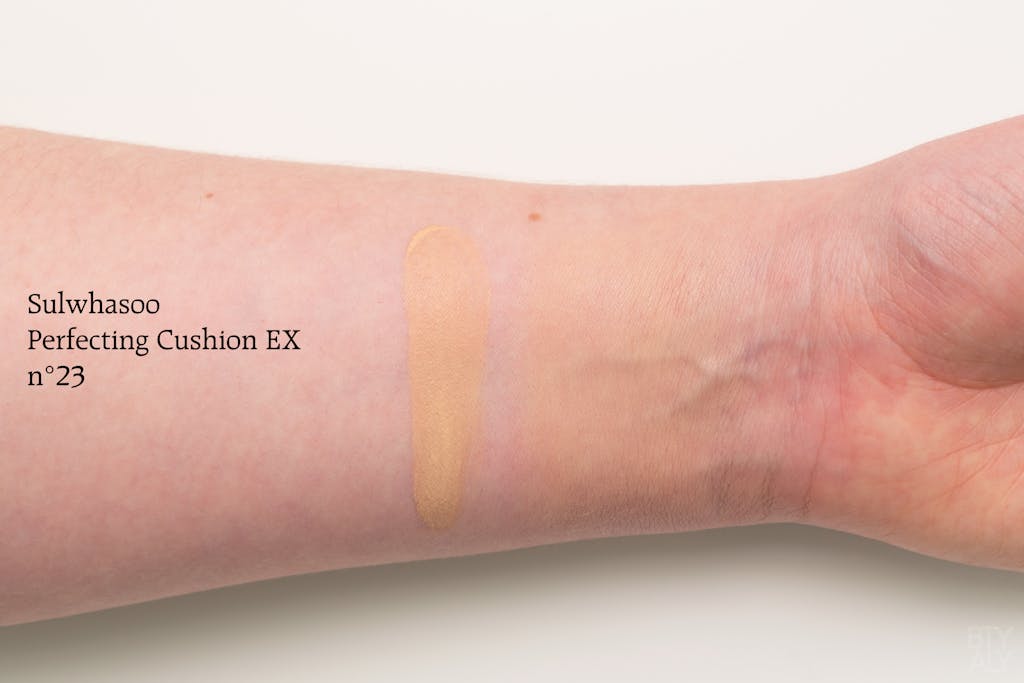 Sulwhasoo Peach Blossom Spring Utopia 2018 collection: Perfecting Cushion EX swatch