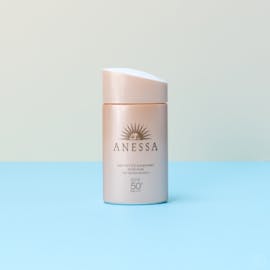 Shiseido Anessa essence UV sunscreen mild milk SPF50