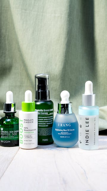 Mizon Peptide 500, Purito Centella Green Level Buffet Serum, Paula's Choice 10% Niacinamide Booster, Urang Brightening Blue Oil Serum, Indie Lee Squalane Facial Oil