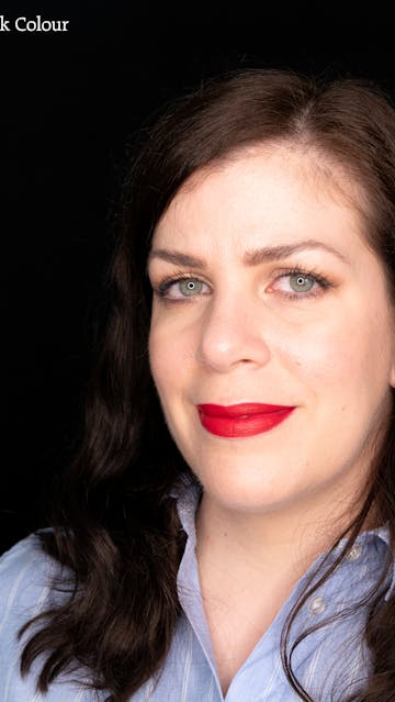 Lisa Eldridge Plush True Velvet Lipstick Colour Velvet Ribbon Lip Swatch