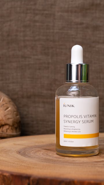 Iunik Propolis Vitamin Synergy Serum
