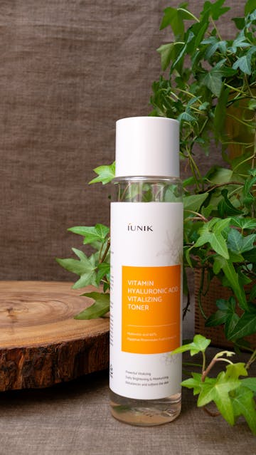 Iunik Vitamin Hyaluronic Vitalizing Toner