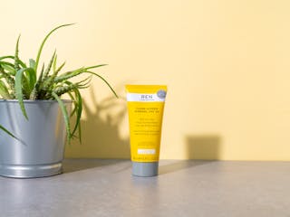 REN Clean Screen Mineral SPF 30