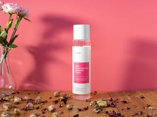 Iunik Rose Galactomyces Essential Toner