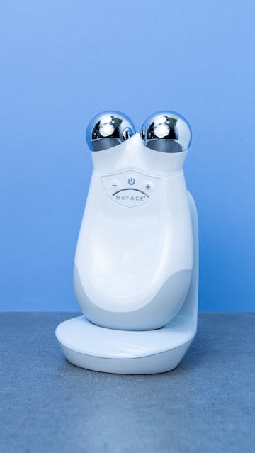 NuFACE Trinity Device