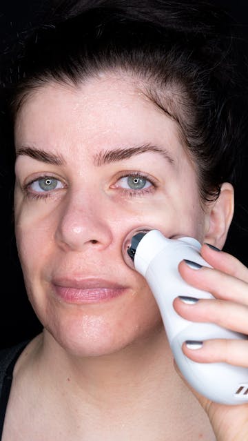 NuFACE Trinity Device