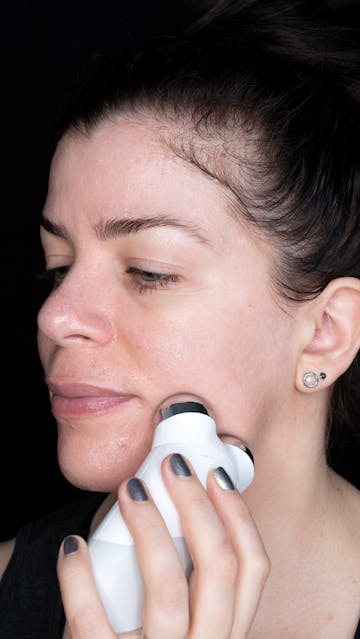 NuFACE Trinity Device