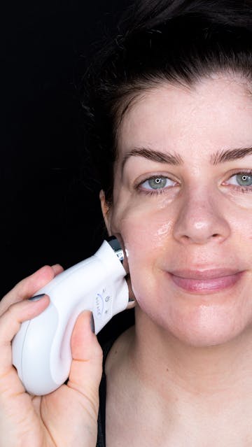 NuFACE Trinity Device