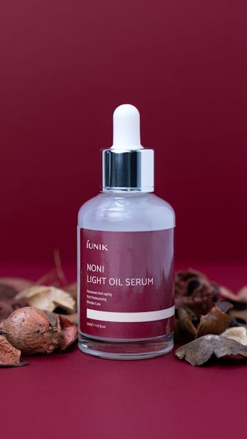 iUNIK Noni Light Oil Serum