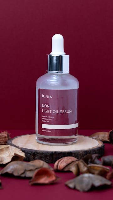 iUNIK Noni Light Oil Serum