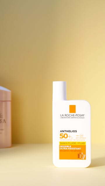 La Roche Posay Anthelios Shaka Fluide SPF 50+, Shiseido Anessa essence UV sunscreen mild milk