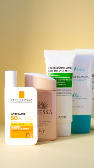 La Roche Posay Anthelios Shaka Fluide SPF 50+, Shiseido Anessa essence UV sunscreen mild milk, Isntree Sensitive Balancing Sun Protection, Klairs Soft Airy UV Essence, Purito Centella Green Level Safe Sun