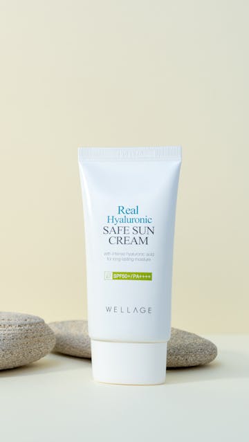 Wellage Real Hyaluronic Safe Sun Cream Sunscreen