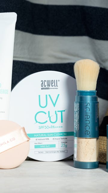 Guide How To Reapply Your Sun Protection During The Day With Makeup