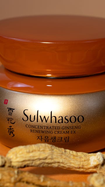 Sulwhasoo Concentrated Ginseng Renewing Cream EX