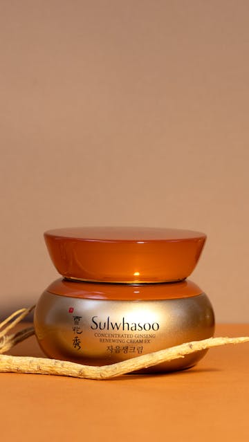Sulwhasoo Concentrated Ginseng Renewing Cream EX