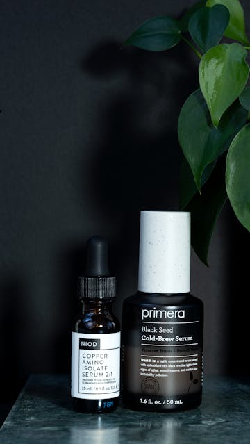 NIOD, Klairs, Primera