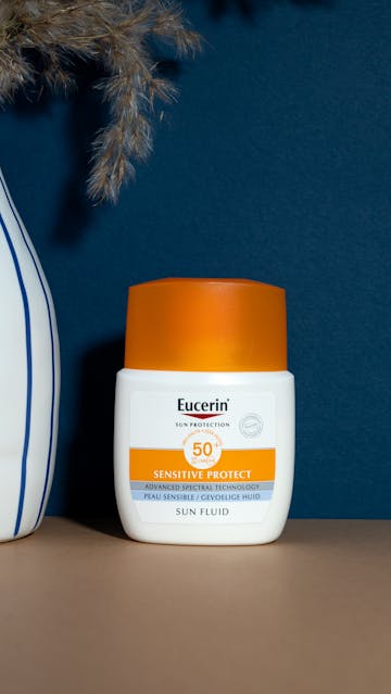 Eucerin Sun Protection Sensitive Protect Fluid SPF50+