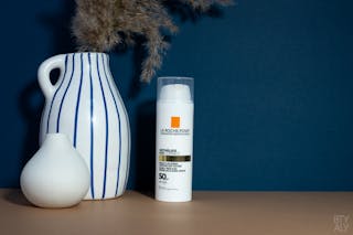 La Roche Posay Anthelios Age Correct SPF50
