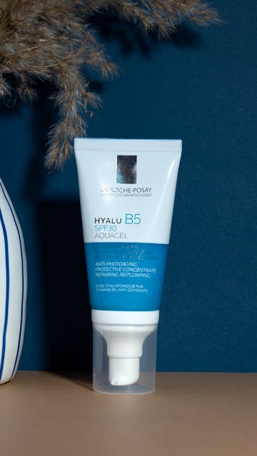 La Roche Posay Hyalu B5 Aquagel SPF30