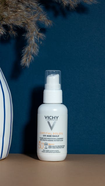 Vichy Capital Soleil UV Age Daily SPF50+