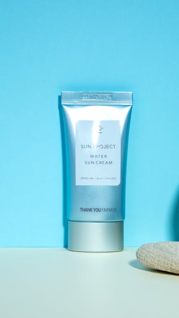 Thank You Farmer Sun Project Light Sun Essence SPF50+ PA+++