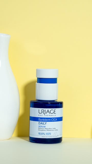 Uriage Bariederm Cica Daily Serum