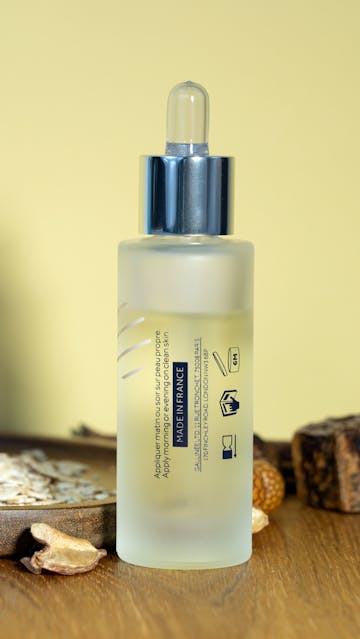 Gallinée Prebiotic Face Oil Back