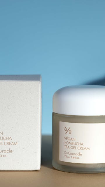 Dr.Ceuracle Vegan Kombucha Tea Gel Cream Packaging