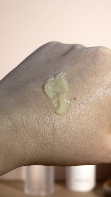 Beauty Of Joseon Ginseng Moist Sun Serum Sunscreen Texture