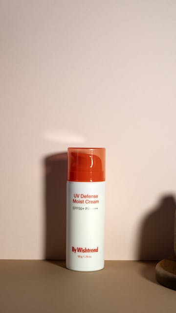 By Wishtrend Uv Defense Moist Cream Sunscreen